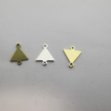 60 INTERCALAIRES TRIANGLES 12x10mm