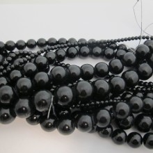 Perles En Verre noire
