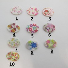 25 Oval Mother of Pearl flower dividers 20x15mm