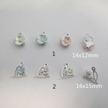 Strass flower charms