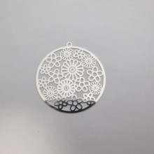 20 Laser cut flower stamps 44X41mm