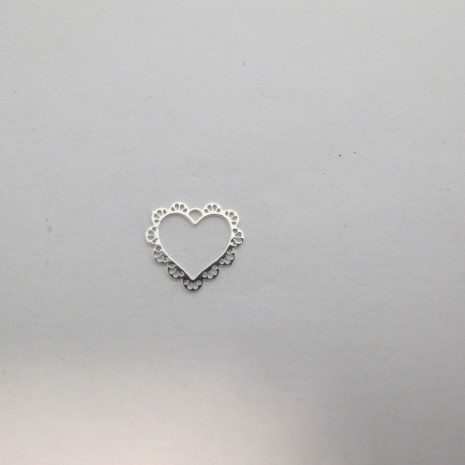 100 Estampe coeur laser cut 13x12mm