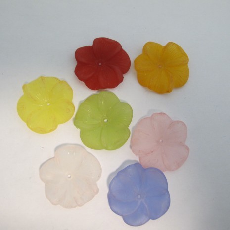 125 gm perles fleur en plastique 30x6mm