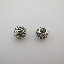 25 perles Métal 15mm trou 6mm