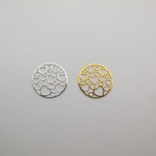 100 Round laser cut heart stamp 19mm