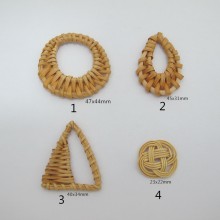 10 Rattan pendant