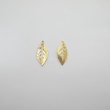 10 Pendant leaf 24x10mm Gilded with fine gold