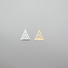 100 Estampes filigrane triangle 16x13mm