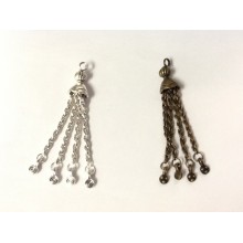 Fancy metallic tassels