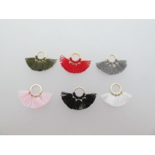 10 Pendentif pompon en coton 28x19mm