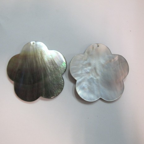 10 fleurs Nacre grise 53mm