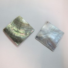 10 Square Mother of pearl 40x40mm