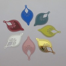 30 Drop filigree stamps 46x25mm