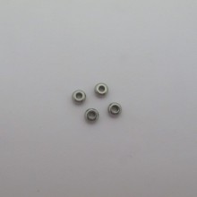 100 pcs Perles rondelles 6x3x2.5mm acier inoxydable