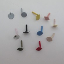 30 pcs CLOUS D'OREILLES 12mm