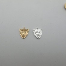 10 pcs Gold plated Pendant "Panther head" 15x12mm