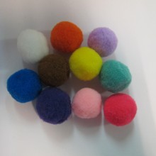 20 Mixed textile pompons 25mm