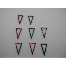 20 pcs Pendentif triangle en acétate 34x20mm