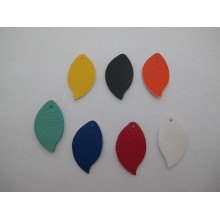 Leatherette pendant 40x23mm - 20 pcs