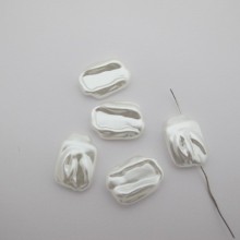 Pearly beads 25x18mm - 125g