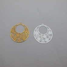 Filigree stamps 30x27mm - 30 pcs