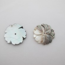 Fleur nacre 30mm - 10 pcs