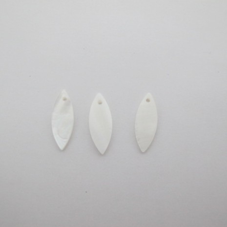 30 nacre 22x8mm