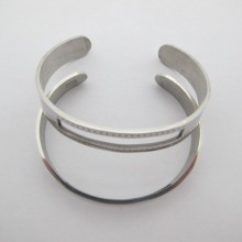 2 pieces Bracelet 10x150mm en acier inox pas de trous