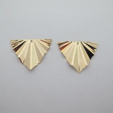 Gold plated triangle pendant 29x22mm - 10 pcs