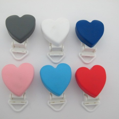 6 pcs clip silicone coeur pour attache tetine 58x38mm