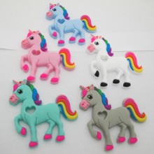 Licorne en silicone 100x80mm