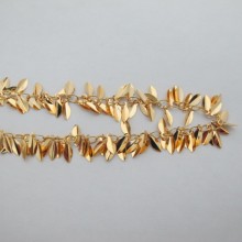 1 mts Cluster chain leaf 10mm Gold plated