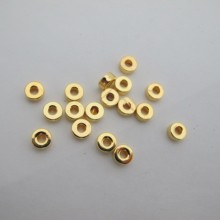 200 pcs Perles en plastique 3x7mm