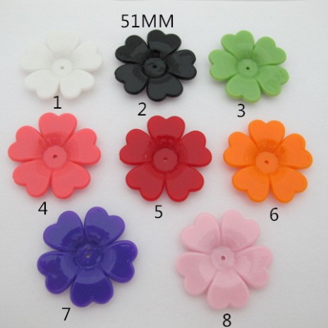 15 pcs Perles plastiques fleur 51mm