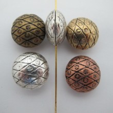 20 pcs Metal Beads 18mm