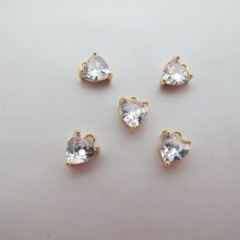 10 Heart rhinestone pendants 7x5mm