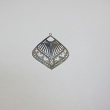 20 Laser cut drop stamps 46x37mm