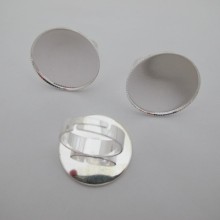 20 pieces Bague à rebord dentelé cabochon 25mm