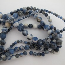 blue-vein stone round - 40cm thread