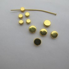 Perles plat en laiton 4mm/6mm -50 pcs