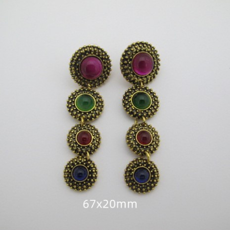 clous Boucles d'oreilles vintage