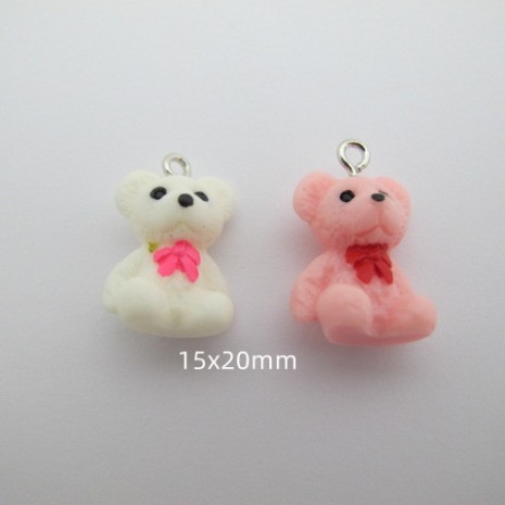 50 pcs Breloques petit ours en résine