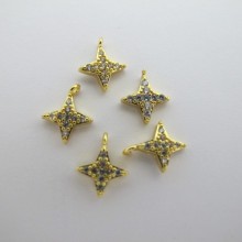 10 pcs Pendentifs strass zircon doré à l'or fin