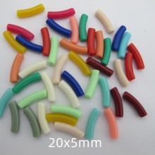 50 pcs Perles tubes 5 x20 mm acryliques