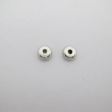 50 pcs Perles rondelles 8x3x2mm acier inoxydable