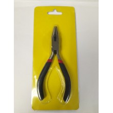 Flat nose pliers