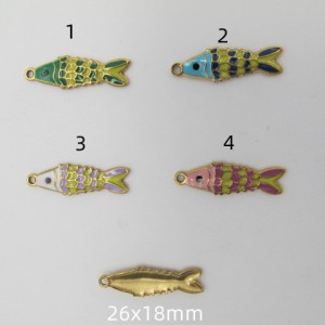 4 pcs Fish pendant stainless steel
