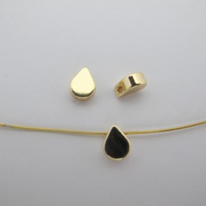 20 pcs Gold drop beads fine gold 8x6mm