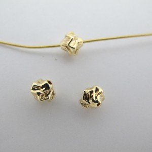 10 pcs Perles d'espacement doré or fin 6 x 6 mm