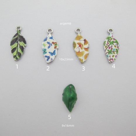 30 pcs zamac leaf pendants